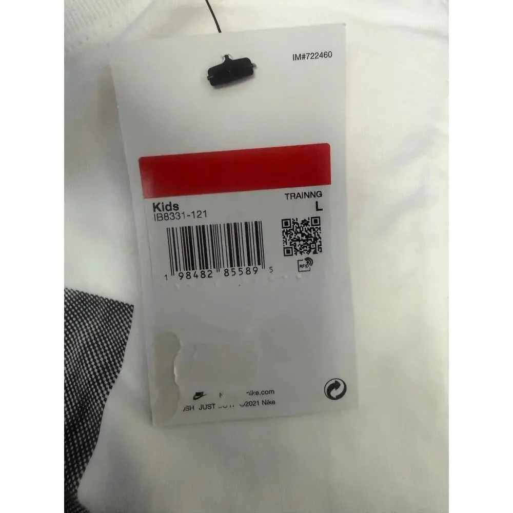 Nike Boys L White Play Attention Graphic Tee Youth Sports Practice Shirt